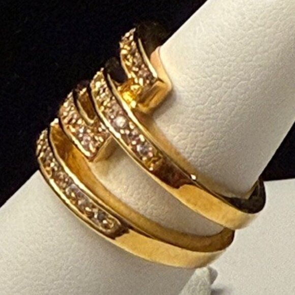 Lia Sophia "GOLDEN RULE" Ring - Picture 2 of 7